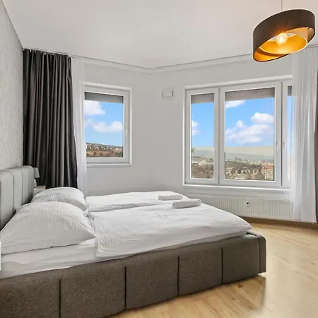 Lam Premiere - Ac - Awesome View In 布拉迪斯拉发