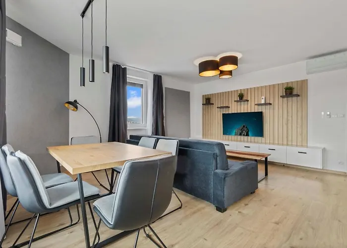 Lam Premiere - Ac - Awesome View In Apartman