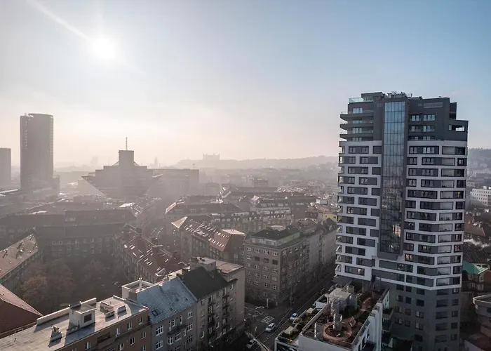 Lam Premiere - Ac - Awesome View In Братислава